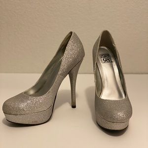 Sliver glitter high heels